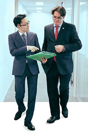 Masahiro Osaka and Robert Scott
